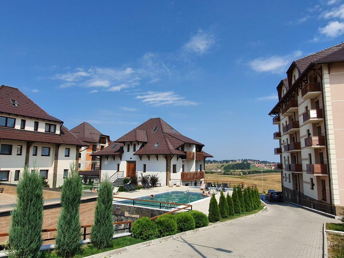Zlatibor Hills Lara Aparthotel ภายนอก รูปภาพ